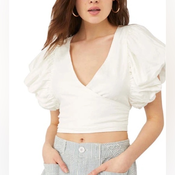 Free People Can't Get Enough Wrap Top in Ivory, Small, EUC - Picture 1 of 14
